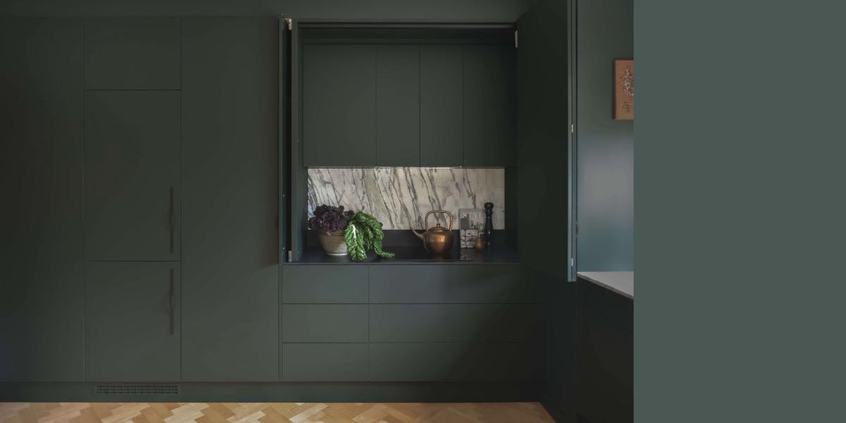 Arna Sleishman | Botanic